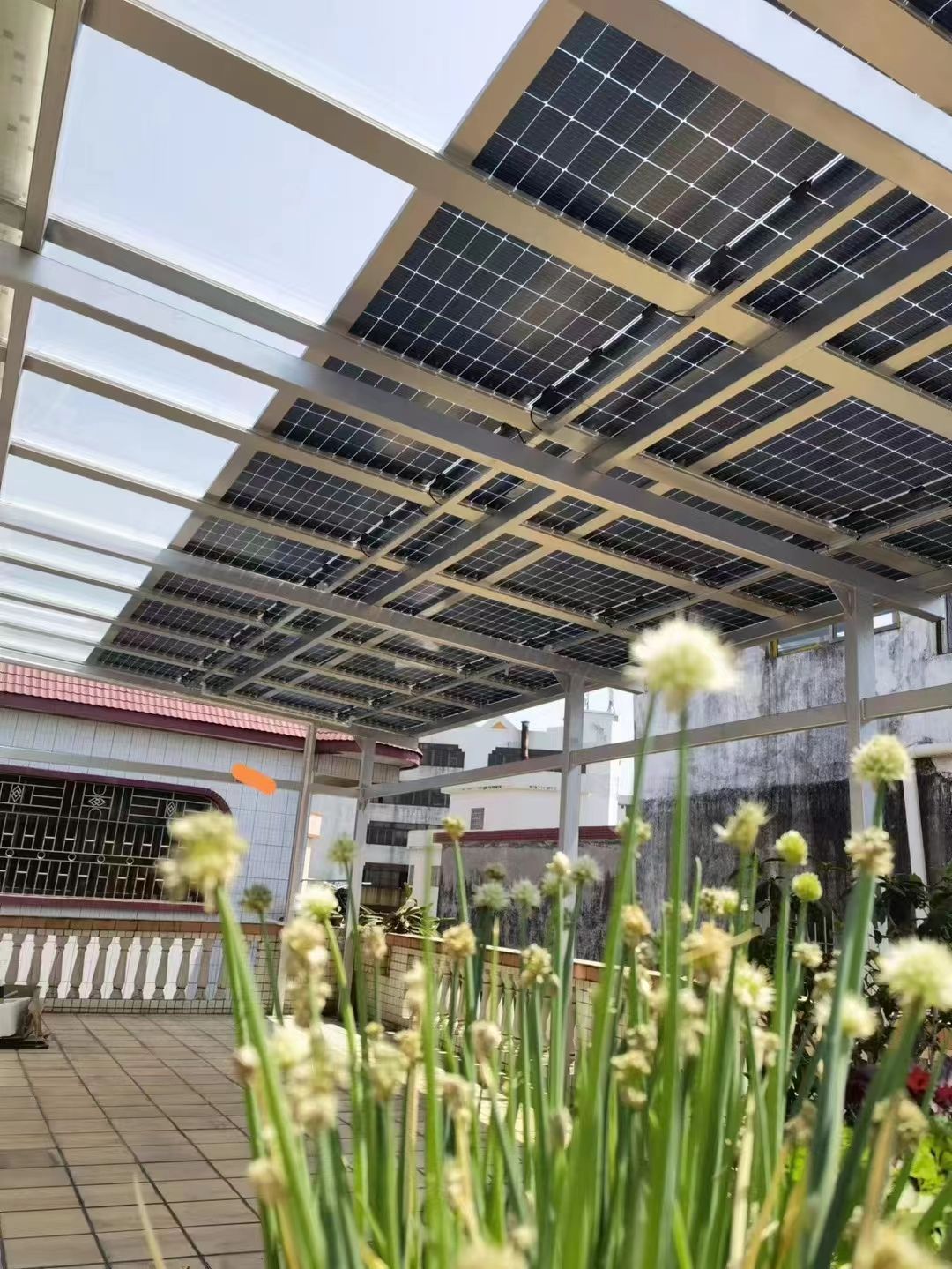 嘉兴别墅家用屋顶太阳能发电系统安装